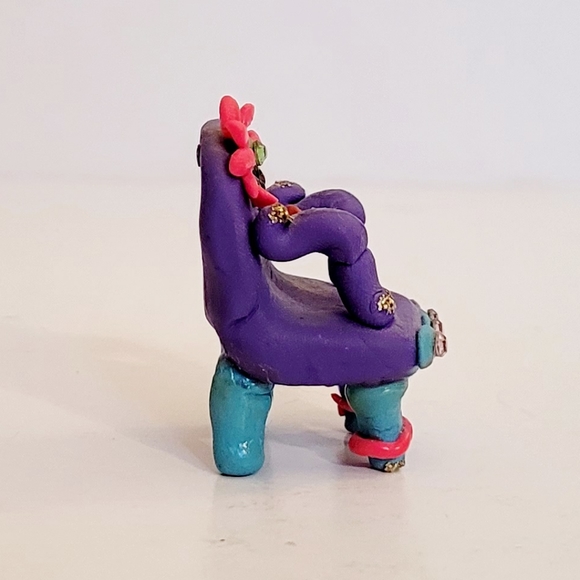 Mini clay chair - Picture 4 of 7